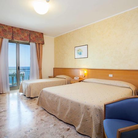 Hotel La Tonnara 아망테 외부 사진